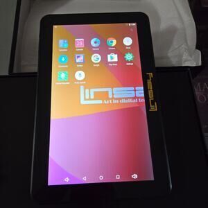 LINSAY F-10XHD 10.1" Quad Core Android Tablet 16GB HD Screen With Case